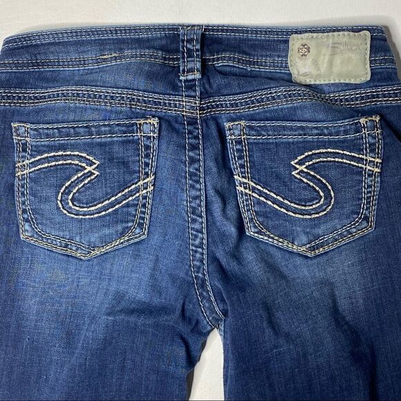 Silver Jean Co | Aiko Denim Jean Capri’s - Picture 6 of 6